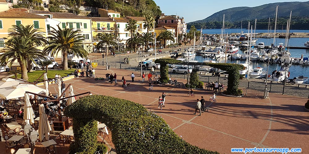 piazza matteotti porto azzurro elba