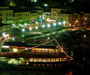piazza matteotti notturna porto azzurro