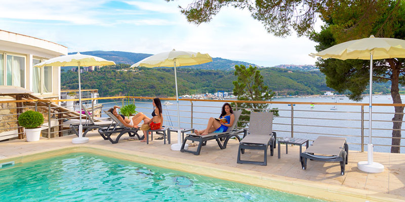 hotel plaza porto azzurro